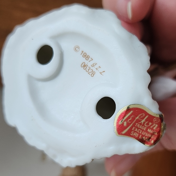 Lefton Vintage 1987 Christmas Angels Playing Instrument - Picture 8 of 11